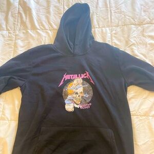H&M Metallica Damaged Justice Pullover Hoodie, Size: XL